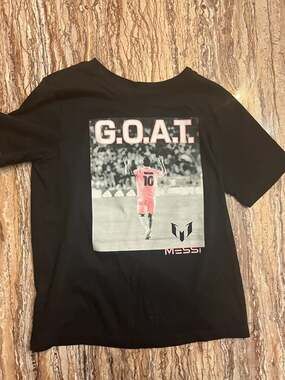 Messi Collection G.O.A.T. Graphic T-Shirt S